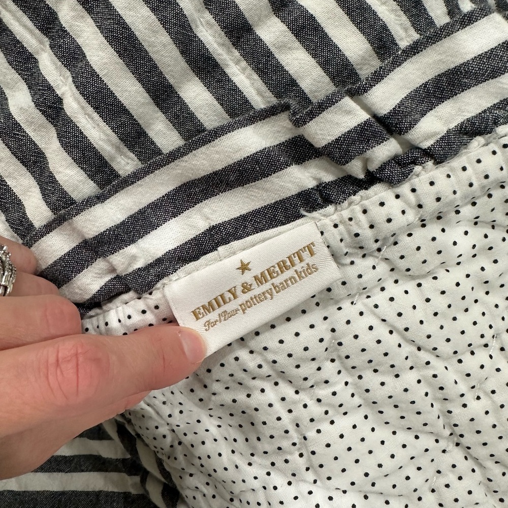 Emily & Meritt Pottery Barn Kids twin striped ruffle quilt VGUC - Picture 3 of 7